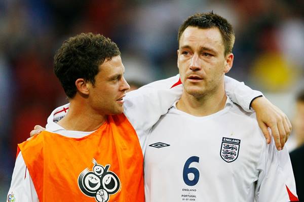 Wayne Bridge  đau đớn vì Italy vô địch Euro