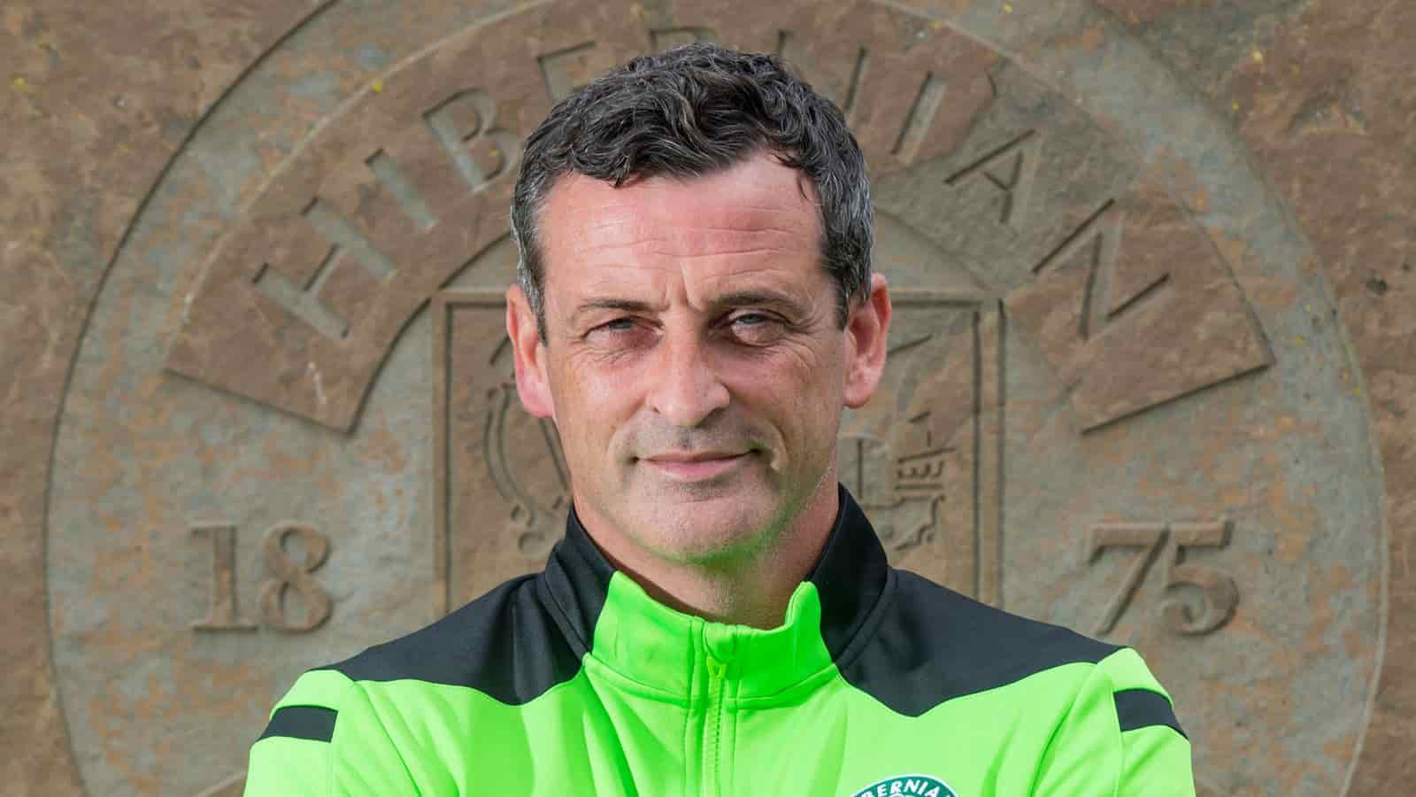 Jack Ross: Huấn luyện viên trưởng của Hibernian ký gia hạn hợp đồng đến năm 2024