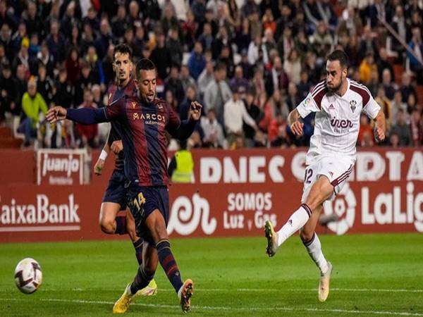 Dự đoán bóng đá giữa Albacete vs Levante, 2h00 ngày 7/10