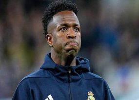 Tin Real Madrid: Real gặp khó trong việc giữ chân Vinicius Junior